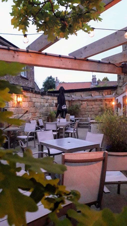 Royal Oak Hotel Great Ayton Kültér fotó